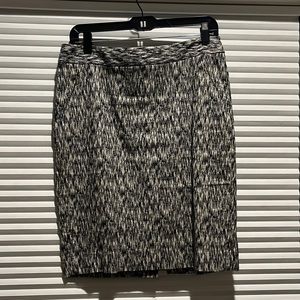 Black and white pencil skirt